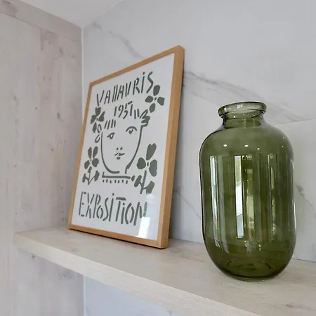 Lezque فيلة Tuineje